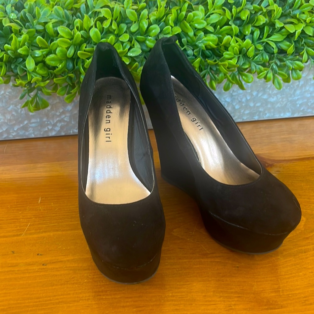 Madden Girl Black Wedge Heels
